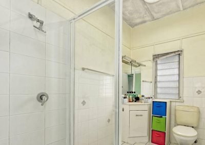 bundaberg renovations bathroom before