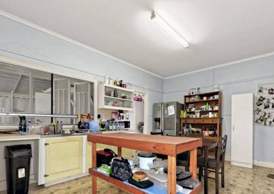 bundaberg renovations kitchen before